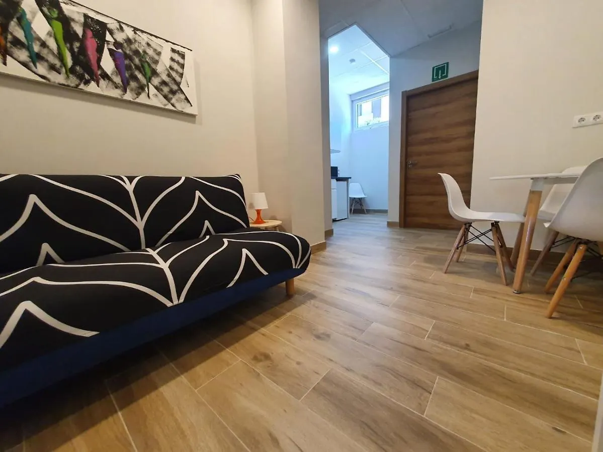 B75 Apartments 빌바오 0*,
