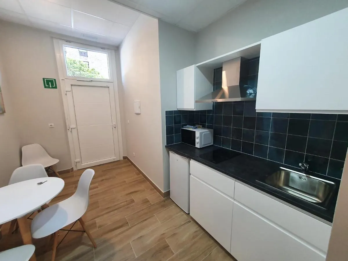 B75 Apartments 빌바오