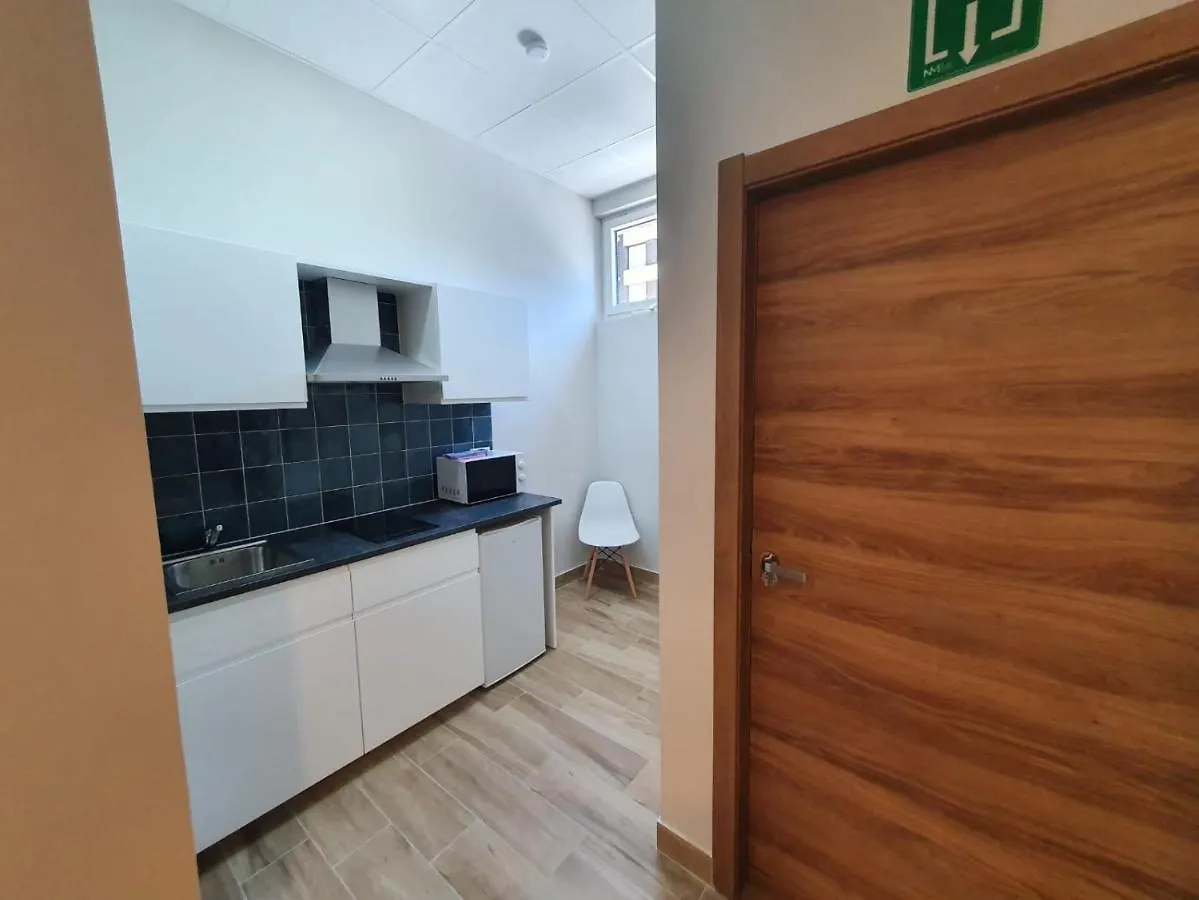 B75 Apartments 빌바오